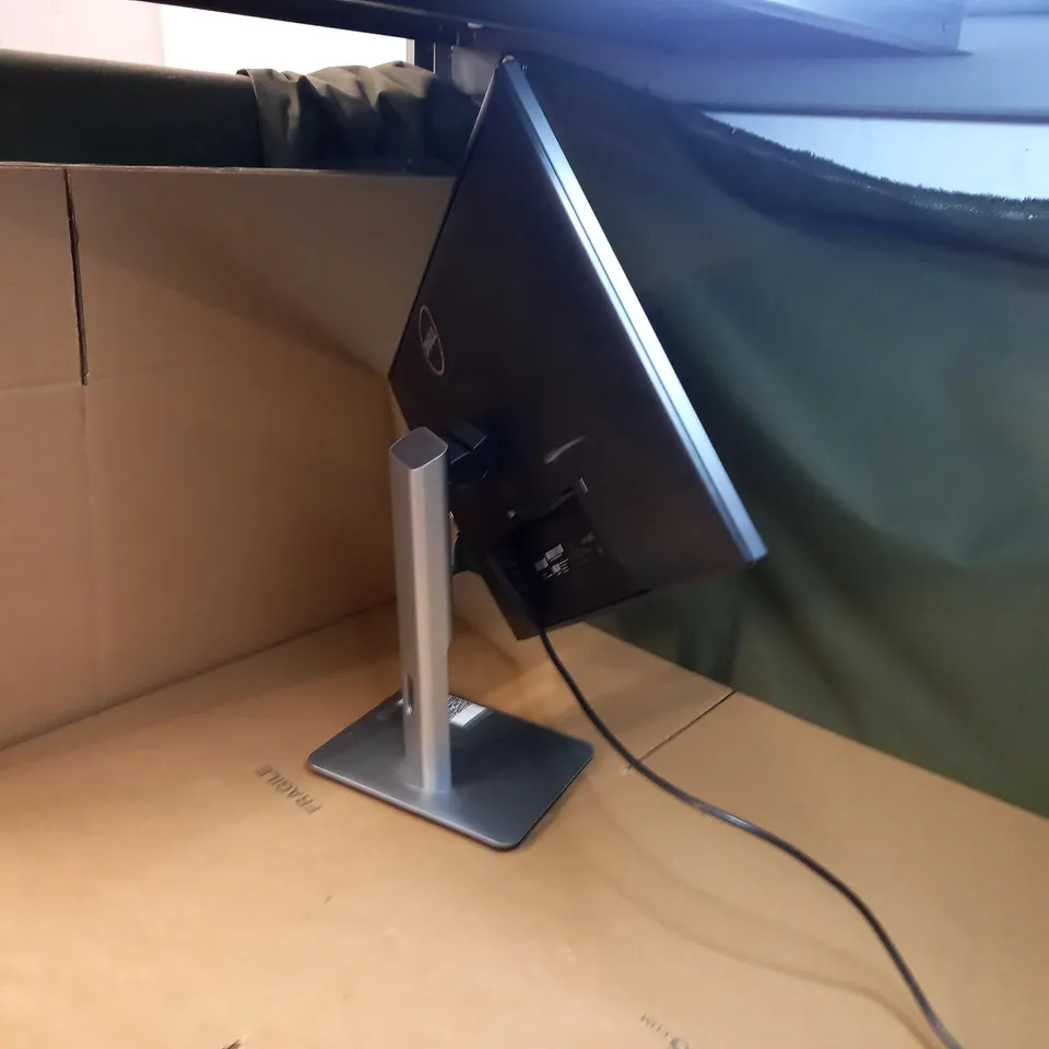 DELL 27" U2715H FLAT PANEL MONITOR WITH ADJUSTABLE STAND - COLLECTION ONLY