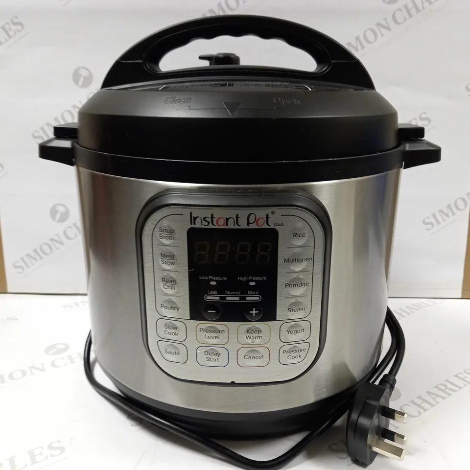 INSTANT POT DUO SMART PRESSURE COOKER