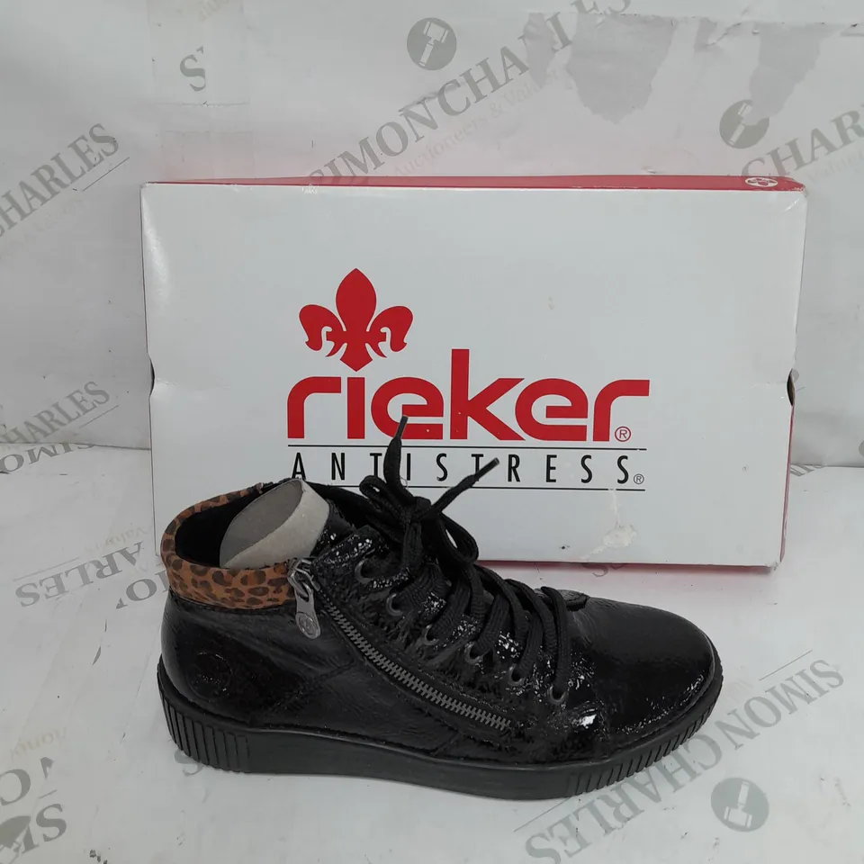 BOXED PAIR OF RIEKER HIGH TOP LEOPARD CUFF TRAINERS BLACK SIZE 5