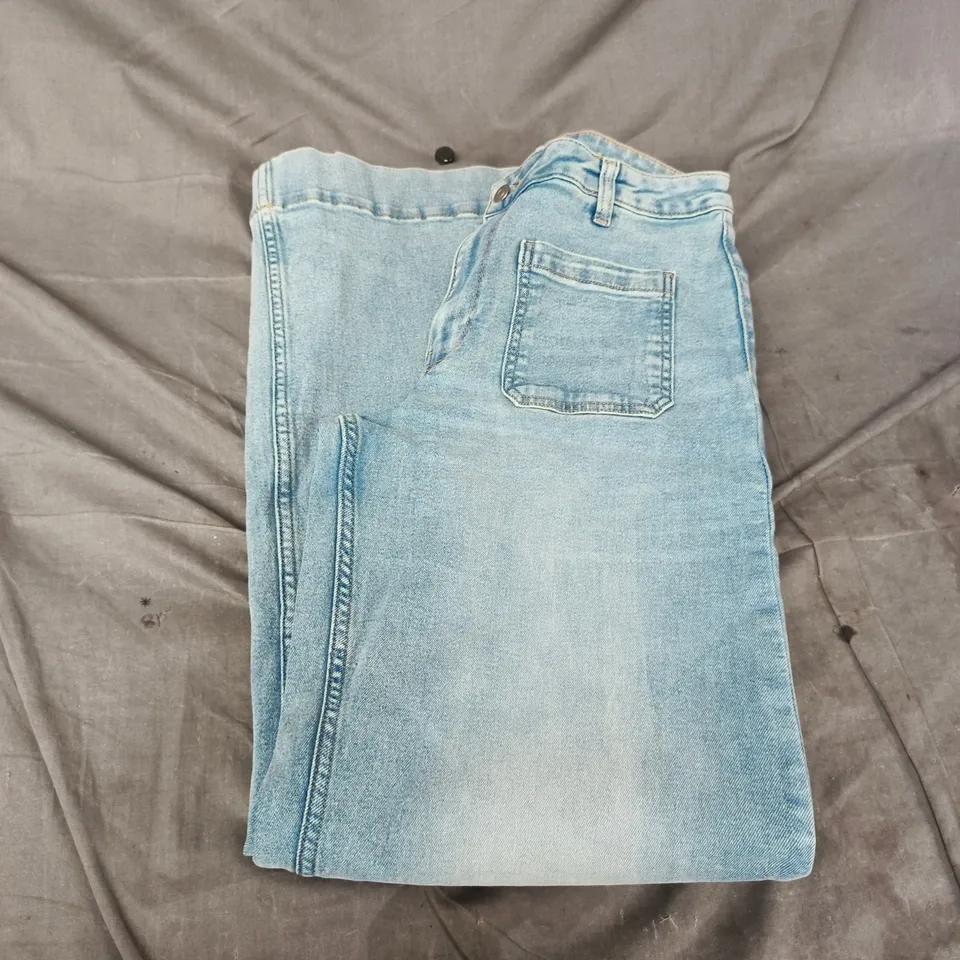 DIVIDED BY H&M WOMEN'S WIDE-LEG HIGH-WAISTED JEANS – LIGHT DENIM, UK 12