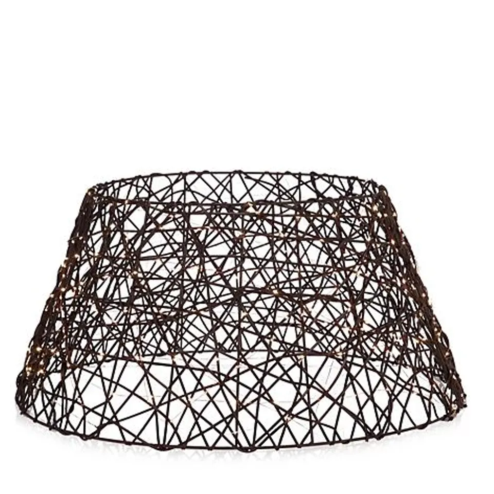 SARA BY SARA DAVIES PRE LIT CHRISTMAS TREE SKIRT.