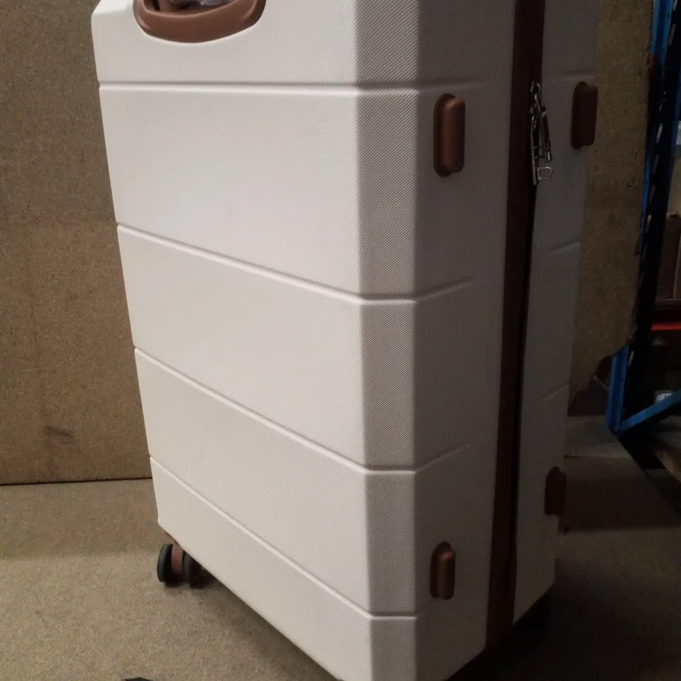 LUGG 28" CABIN SUITCASE - CREAM/BROWN