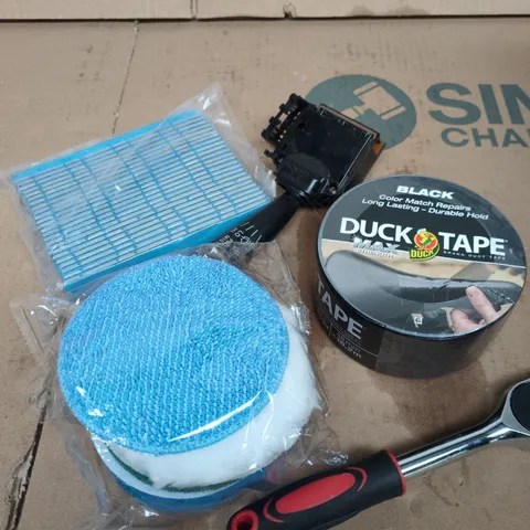 APPROXIMATELY 10 ASSORTED VEHICLE PARTS/ACCESSORIES TO INCLUDE WHEEL WEIGHTS, DUCT TAPE, CLEANING ACCESSORIES ETC