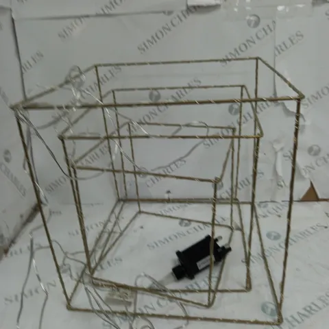 BOXED SARA DAVIES SET OF 3 INDOOR/OUTDOOR PRE-LIT CUBES