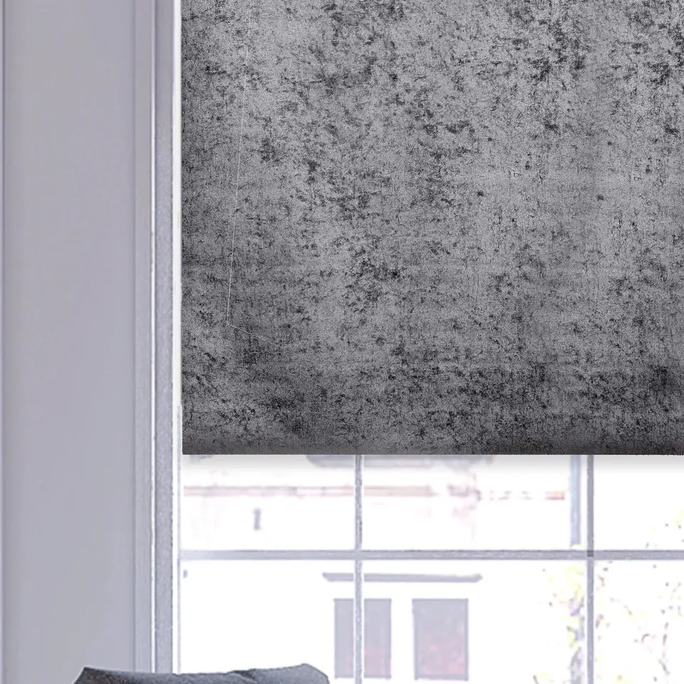 BOXED CRUSHED VELVET BLACKOUT ROLLER BLIND 90CM X 160CM