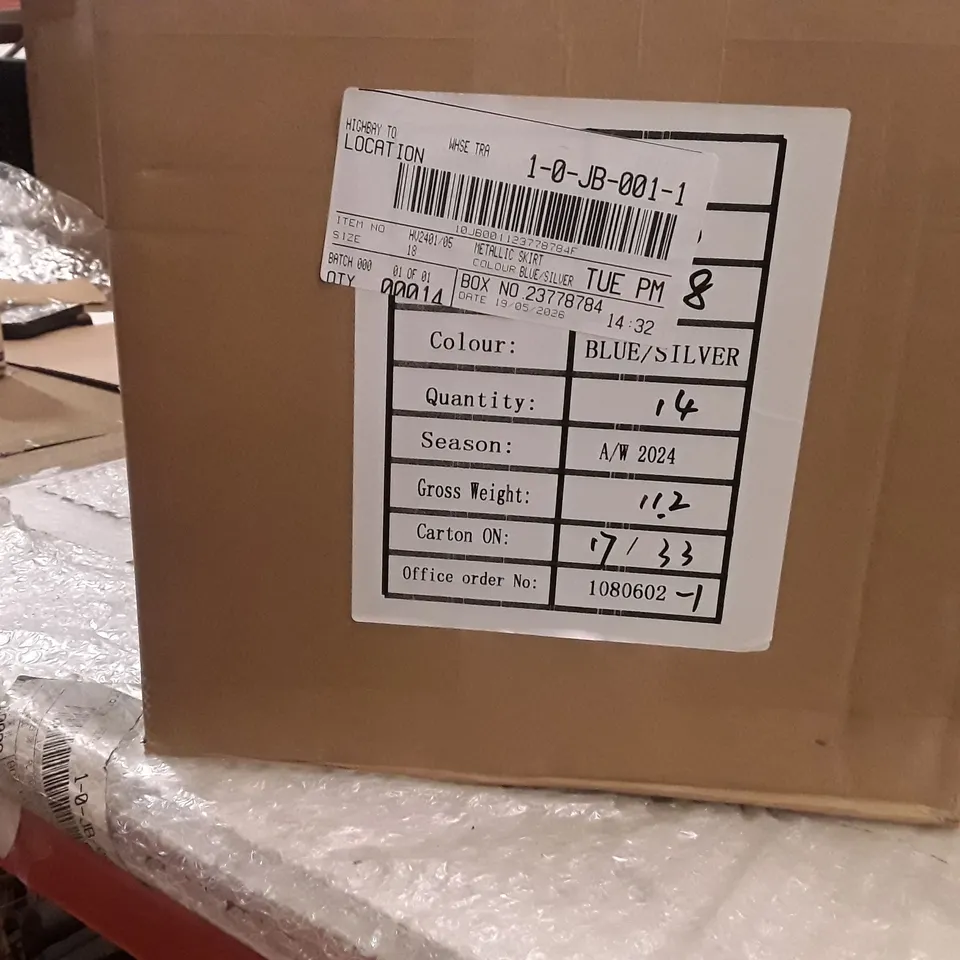 BOXED BRAND NEW MCWILLIAMS DENIM JEANS SIZE 18 BLUE AND SILVER COLOUR APPROXIMATELY 14 PIECES
