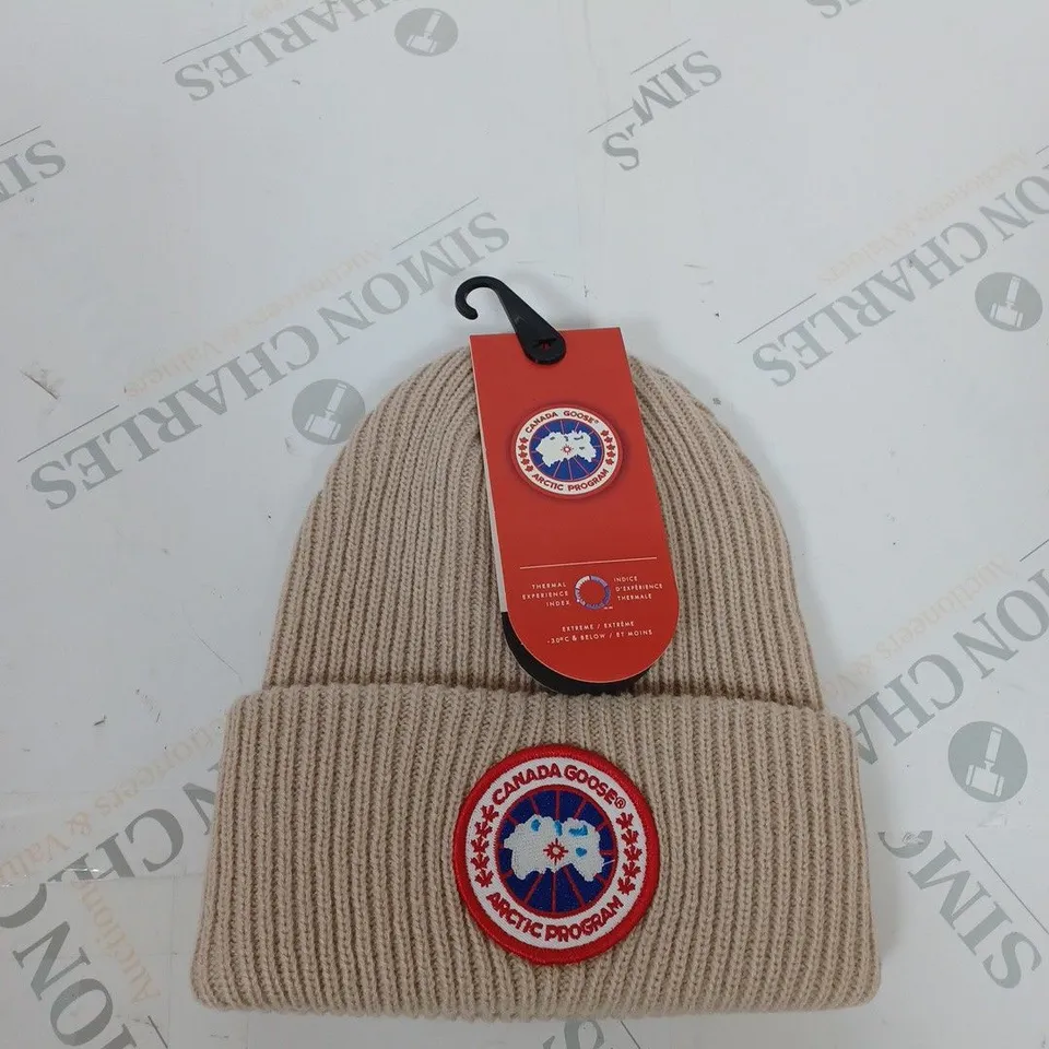 CANADA GOOSE BEANIE HAT 