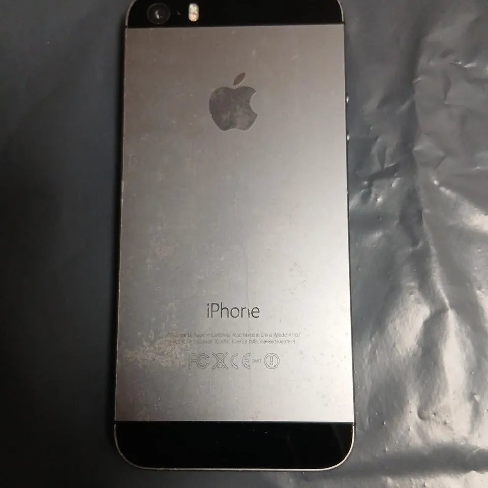 APPLE IPHONE 5S MODEL A1457