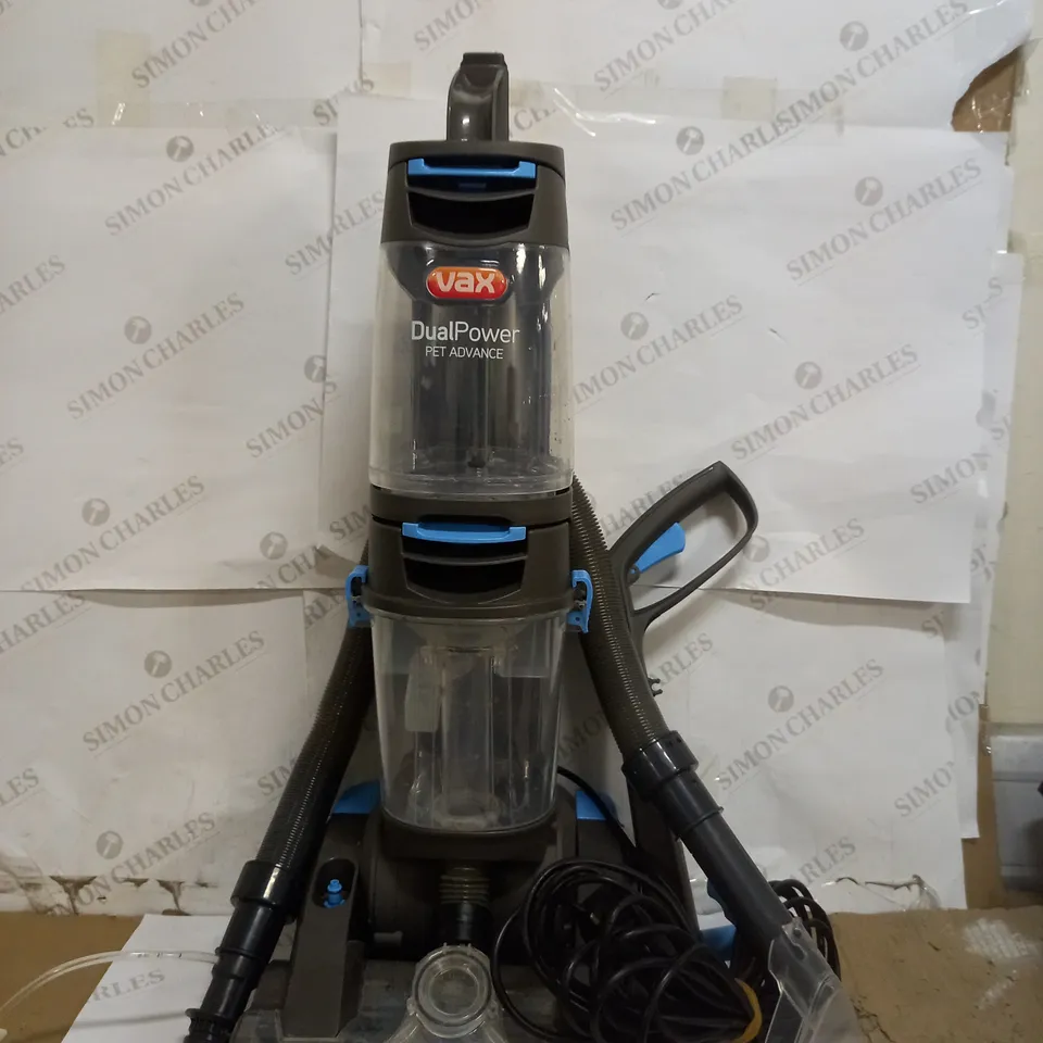 VAX DUAL POWER PET ADVANCE CARPET CLEANER