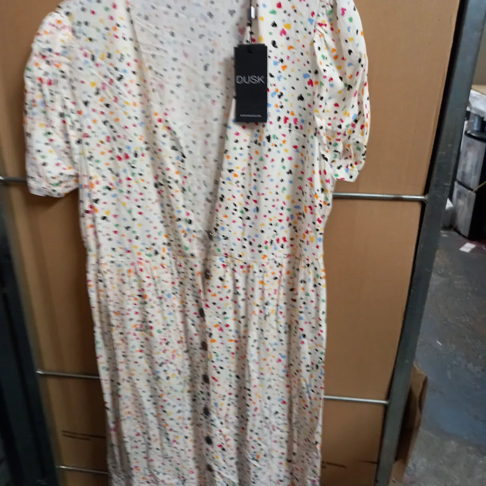 DUSK SCATTERED BUTTON DRESS - 14