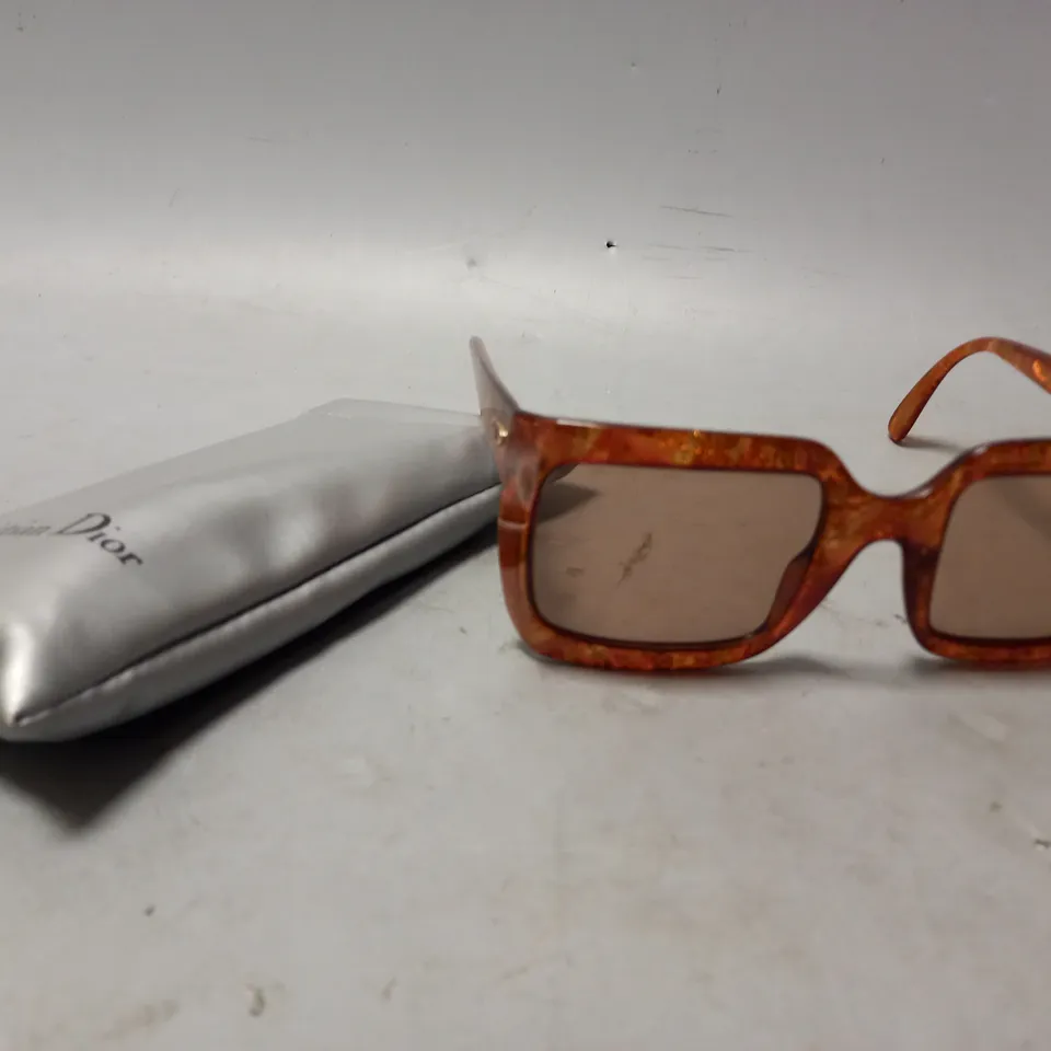 CHRISTIAN DIOR RED TINTED SUNGLASSES 
