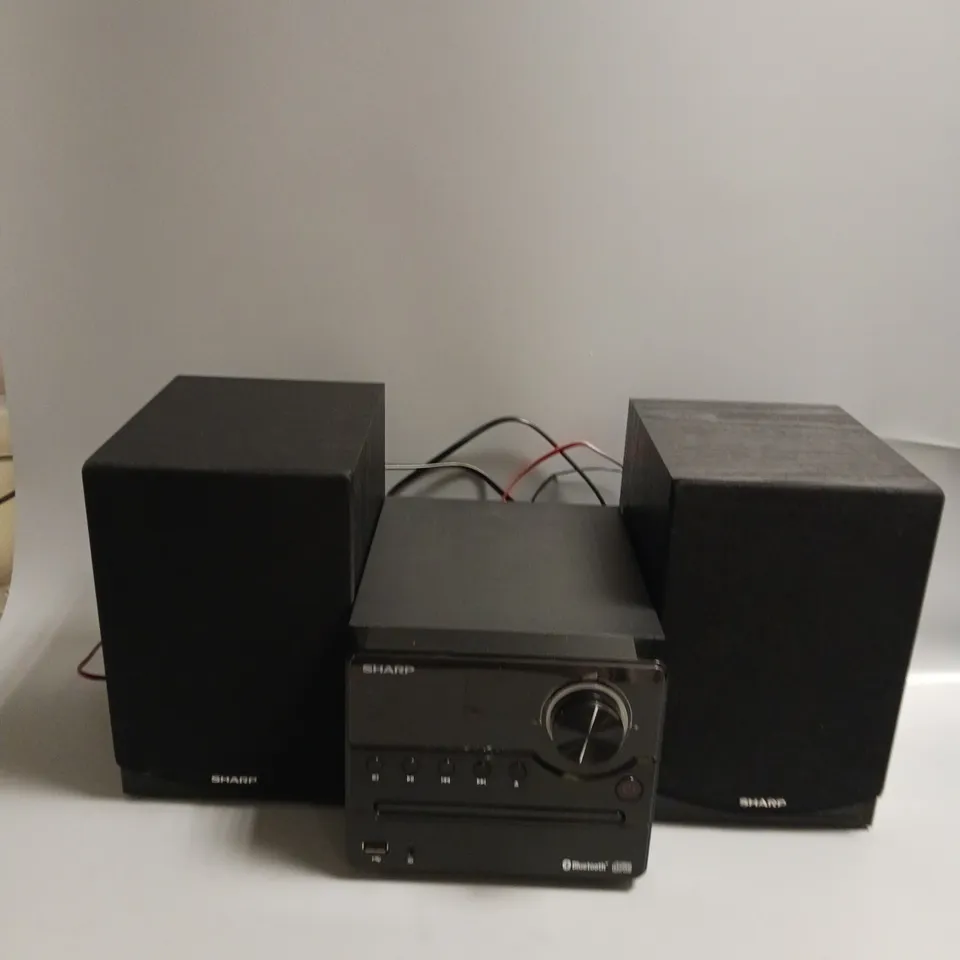 BOXED SHARP HI-FI MICRO SYSTEM IN BLACK CD PLAYER AND BLUETOOTH ENABLED