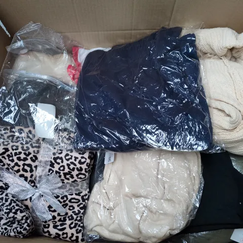 APPROXIMATELY 20 ASSORTED CLOTHING AND FASHION PRODUCTS IN VARIOUS STYLES AND SIZES - COLLECTION ONLY