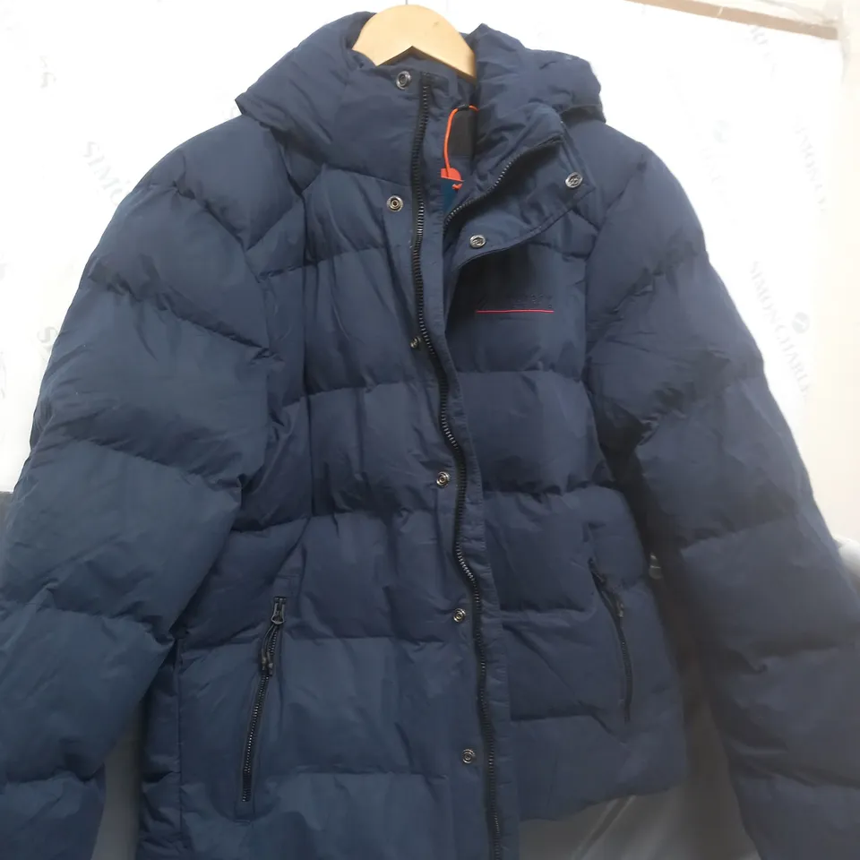 SUPERDRY HOODED MICROFIBRE SPORTS PADDED COAT - DARK BLUE SIZE 2XL 