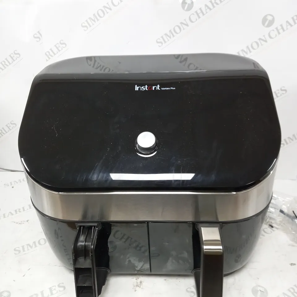 BOXED INSTANT VORTEX 8 IN 1 DUAL AIR FRYER 7.6