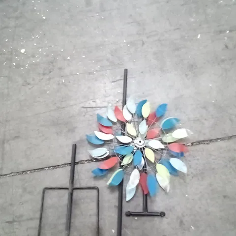 BOXED WINDSPINNING LEAF