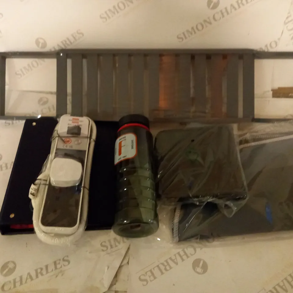BOX OF APPROXIMATELY 20 HOUSEHOLD PRODUCTS TO INCLUDE HASAGEI, FOCUS, BRENNENSTUHL, ETC