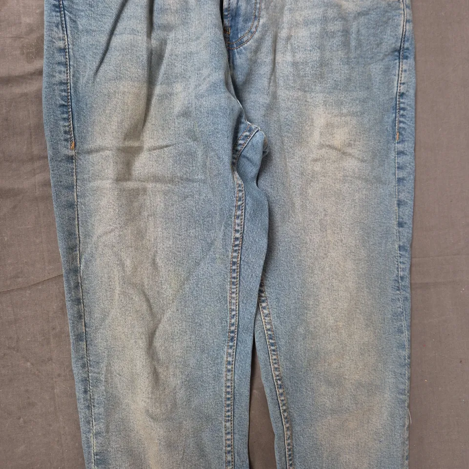 PULL & BEAR SLIM FIT JEANS IN BLUE SIZE EU 40