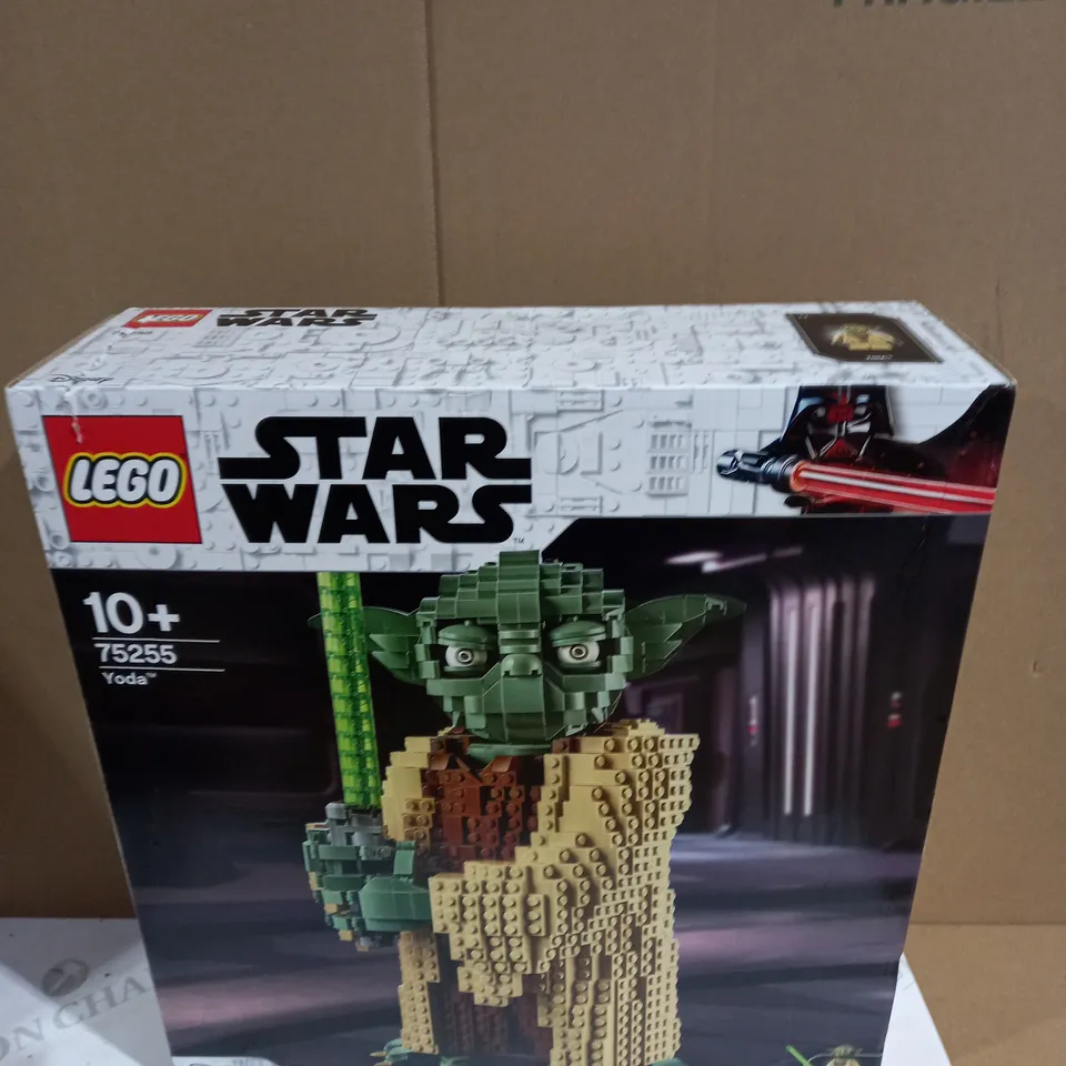 BOXED LEGO STAR WARS 75255 YODA™ FIGURE ATTACK OF THE CLONES RRP £109