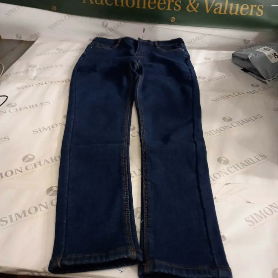 PAIR OF DEMIN JEANS SIZE 31
