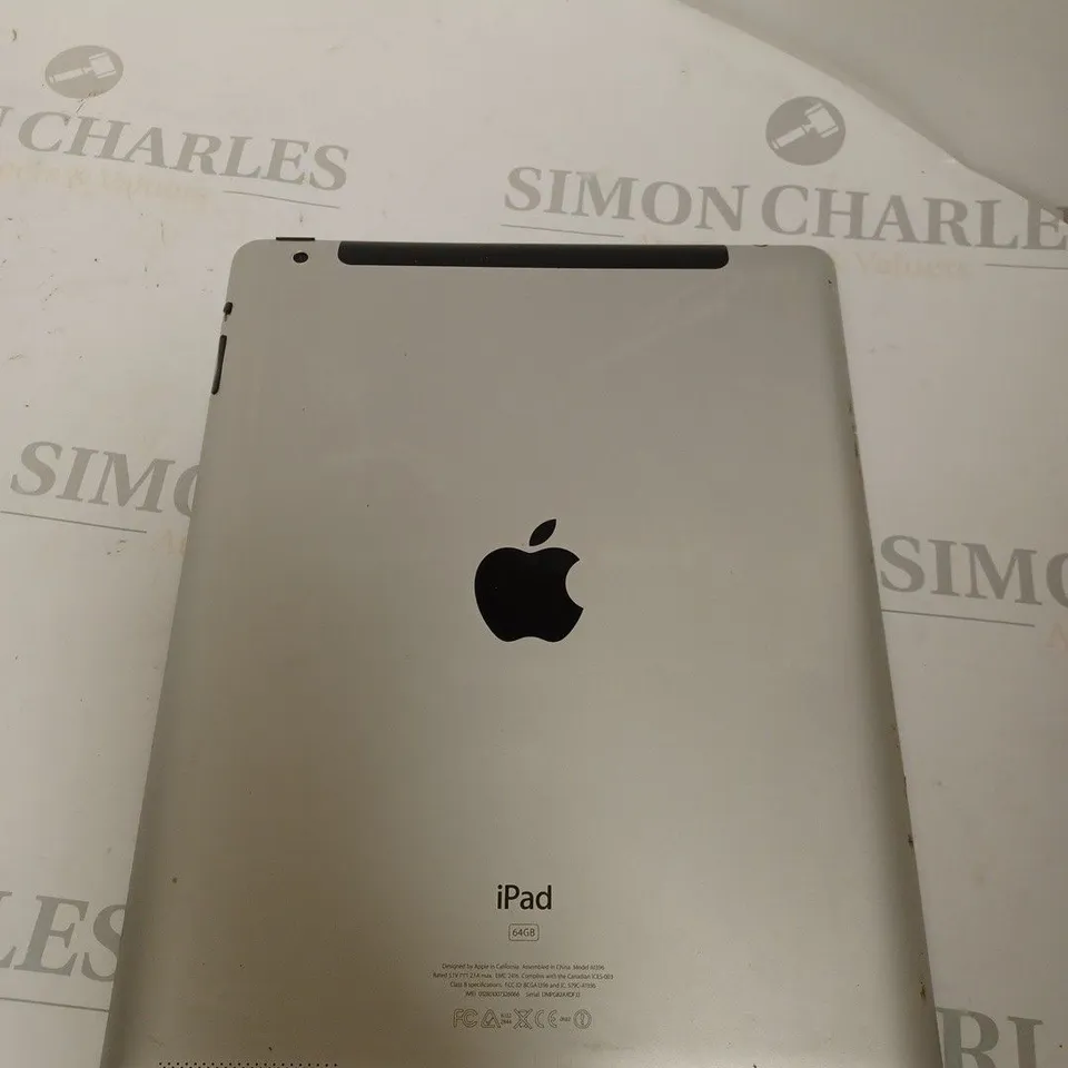 UNBOXED APPLE IPAD 64GB MODEL A1396 SILVER/BLACK