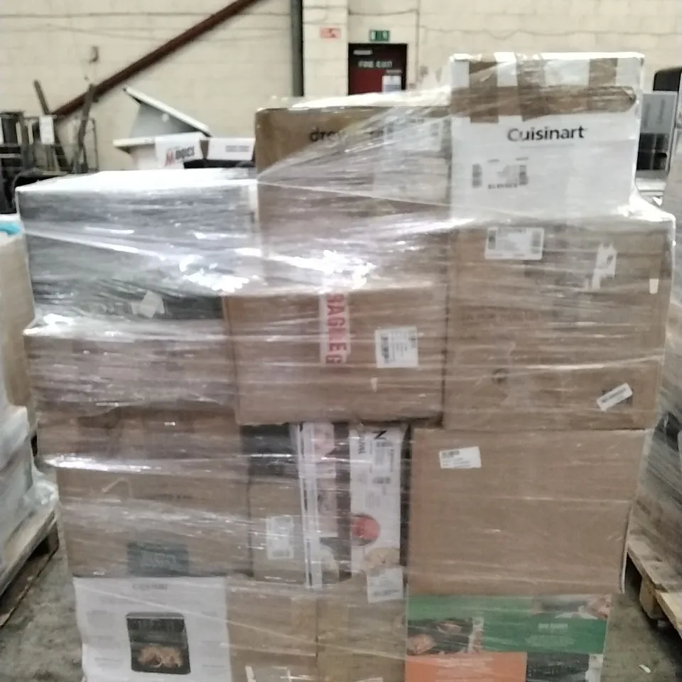 PALLET OF APPROXIMATELY 25 UNPROCESSED RAW RETURN HOUSEHOLD AND ELECTRICAL GOODS TO INCLUDE;