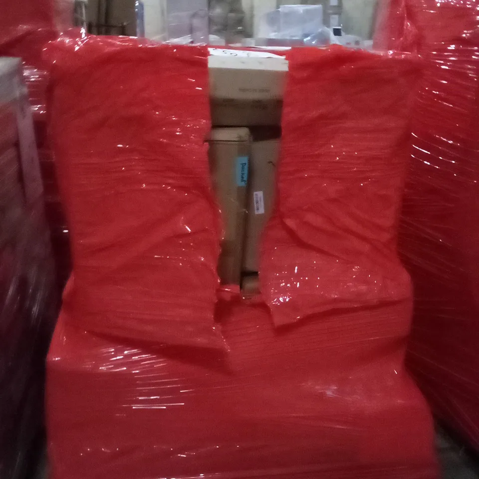 PALLET OF ASSORTED ITEMS INCLUDING FIRE PIT, MAGIC HOSE, CUBIKER L-SHAPED DESK