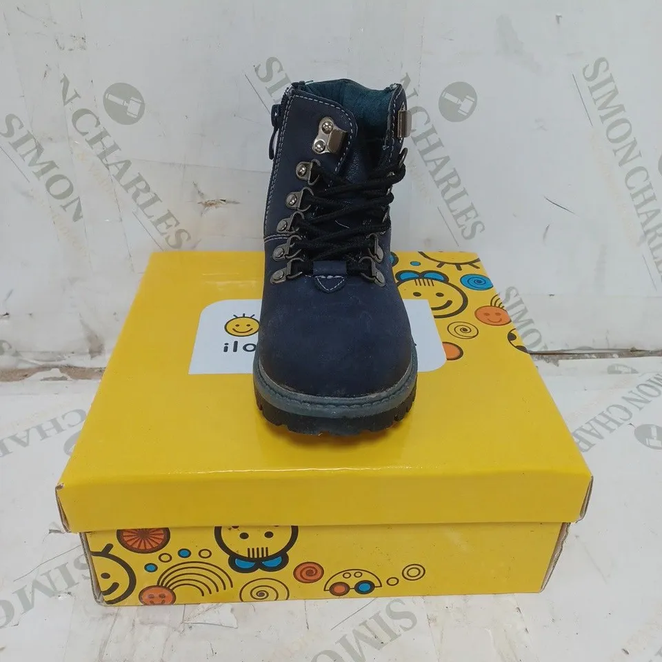 LOT OF 12 PAIRS OF KENKA CHILDREN'S BOOTS