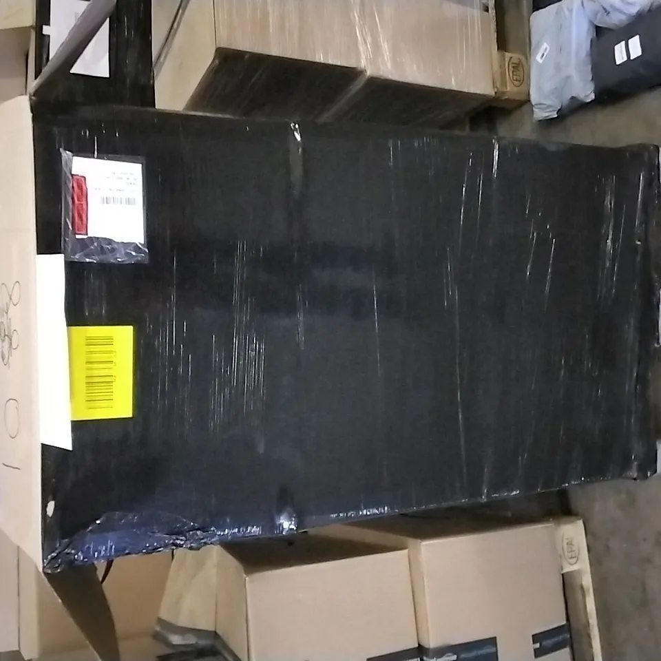 PALLET OF ASSORTED ITEMS INCLUDING PIKMI POPS, SKY CASE PHONE CASES, OPARD, UBAUTA MASK, BABABUB CRINKLE BABY CLOTH, VARDHAMAN EYEBROW THREAD