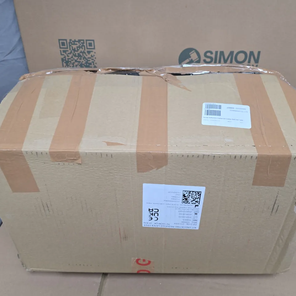 GARDEN REFLECTIONS COASTAL EDIT SCALLOP SHELL SIDE TABLE