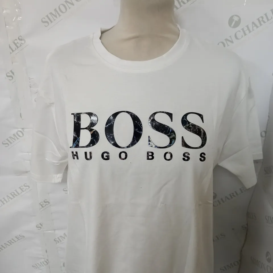 HUGO BOSS GRAPHIC LOGO T-SHIRT SIZE L 