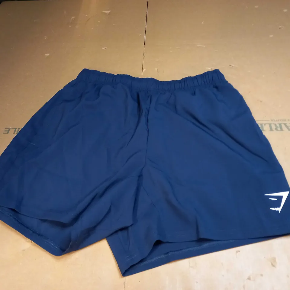 GYMSHARK LOGO SHORTS SIZE S