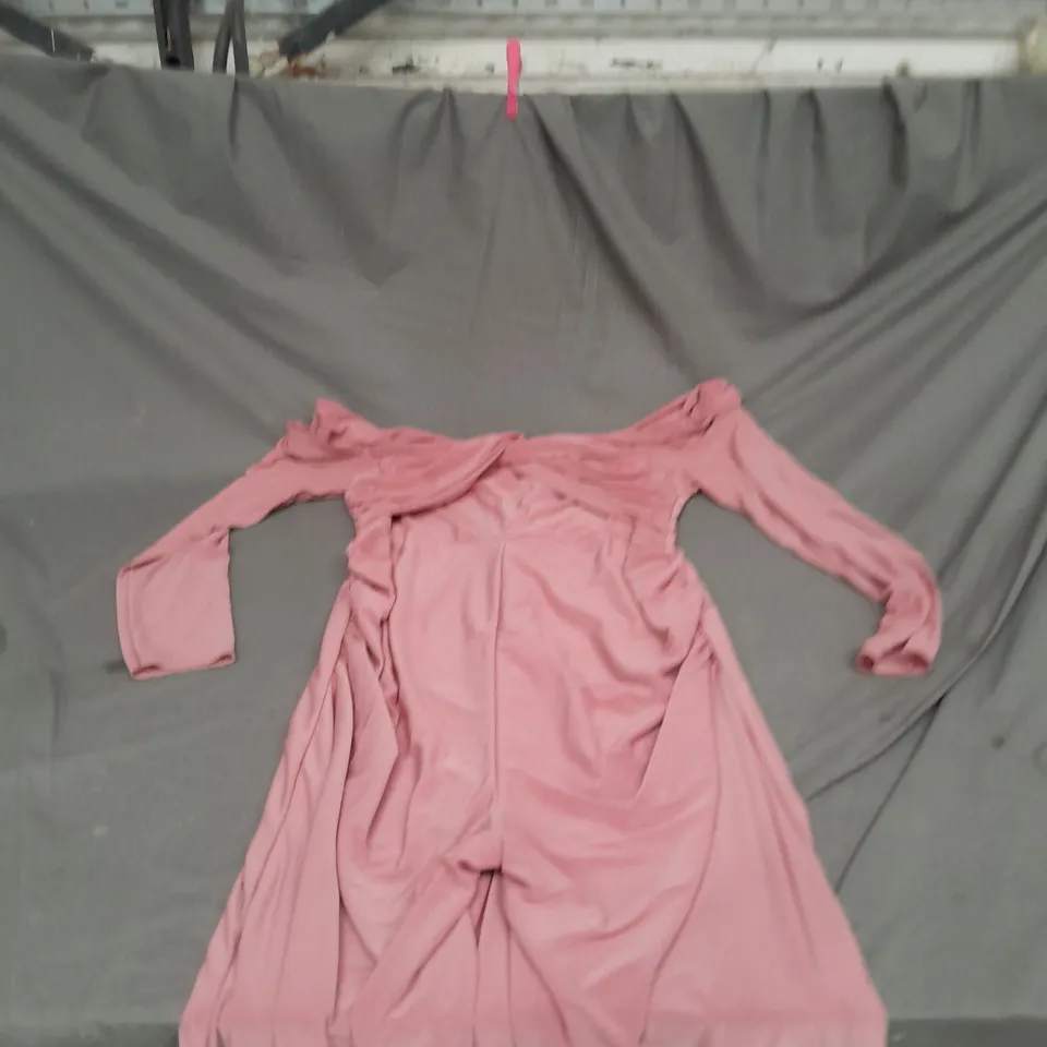 CLUB L BLUSH PINK RUCHED BARDOT LONG SLEEVED DRESS SIZE 14