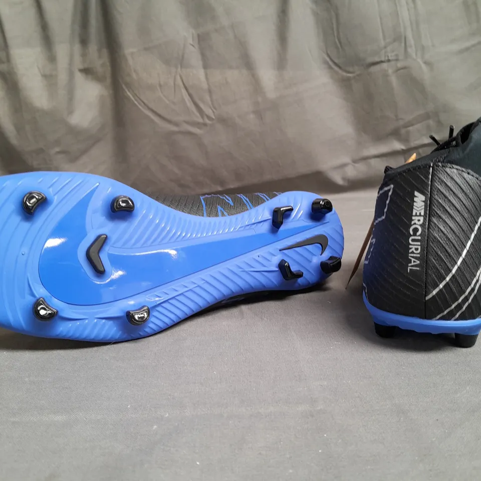 BOXED PAIR OF NIKE SUPERFLY 9 CLUB FG/MG BOOTS SIZE UK 9