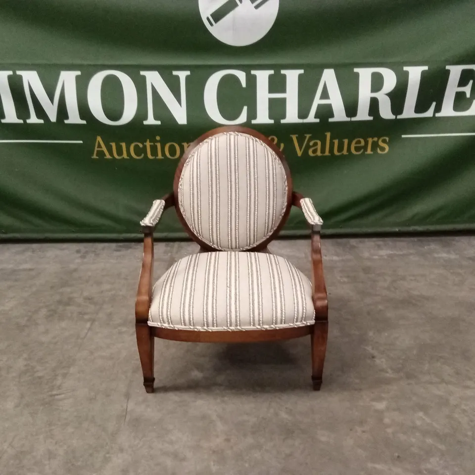 QUALITY HIGH-END DESIGNER FABRIC ACCENT CHAIR