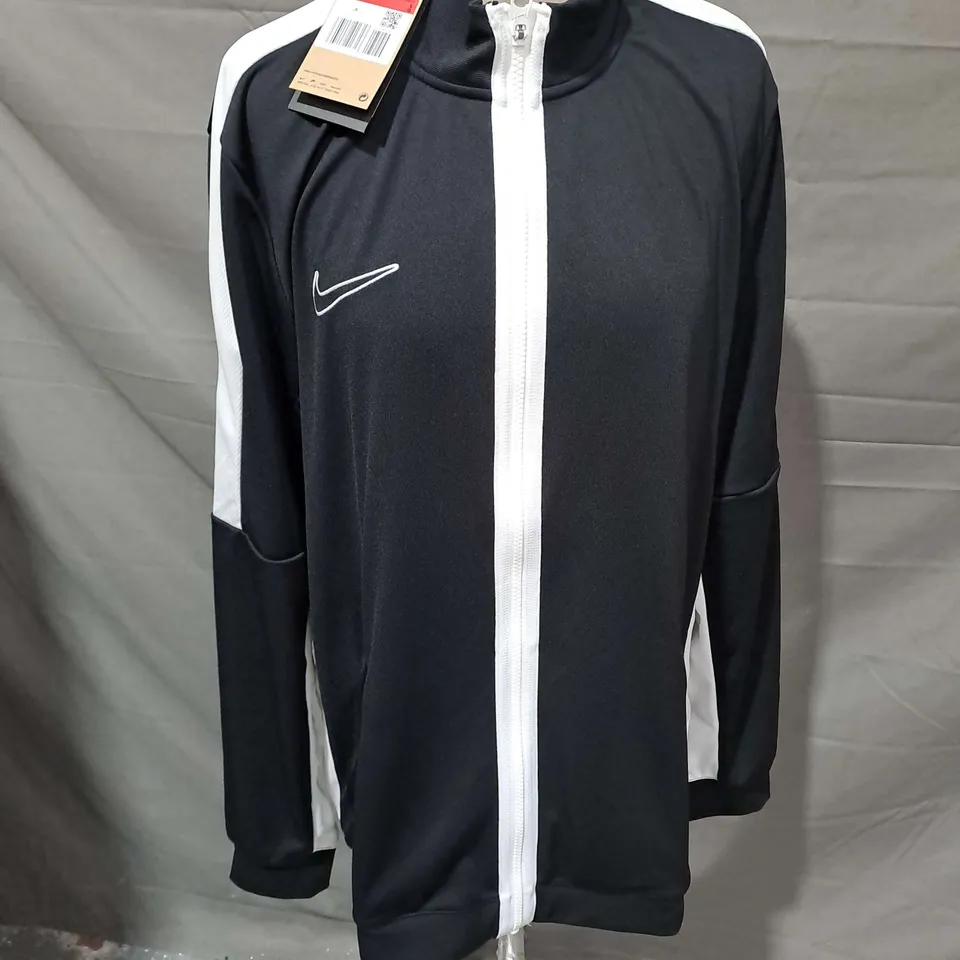 NIKE SLIM FIT ZIP UP JACKET IN BLACK/WHITE SIZE L