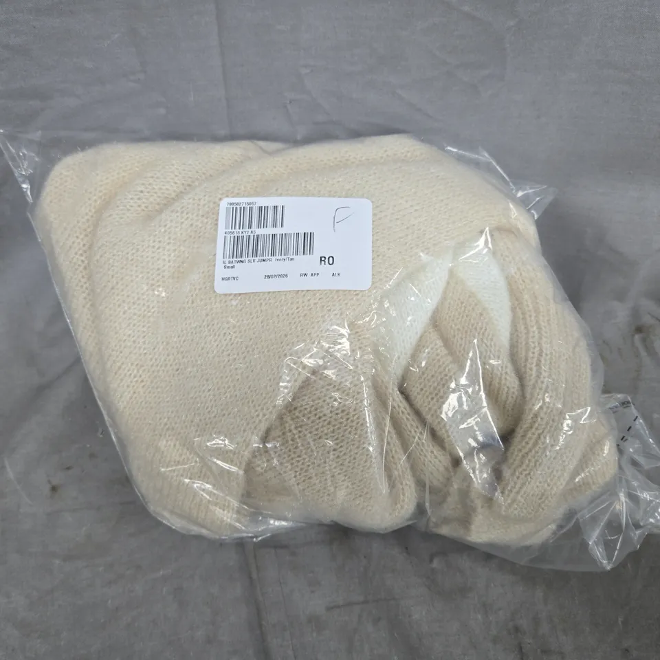 BAGGED IZABEL LONDON BATWING SLEEVE COLOURBLOCK JUMPER SIZE SMALL