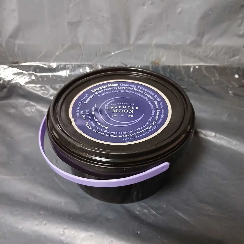 TWEAK-D LAVENDER RAIN CLEANSING VOLUMIZING HAIR SCRUB - 453G