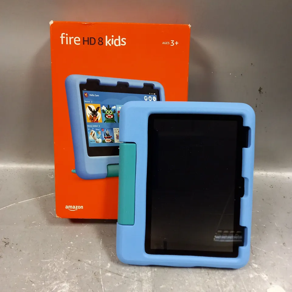 BOXED AMAZON FIRE HD 8 KIDS TABLET 32GB IN BLUE