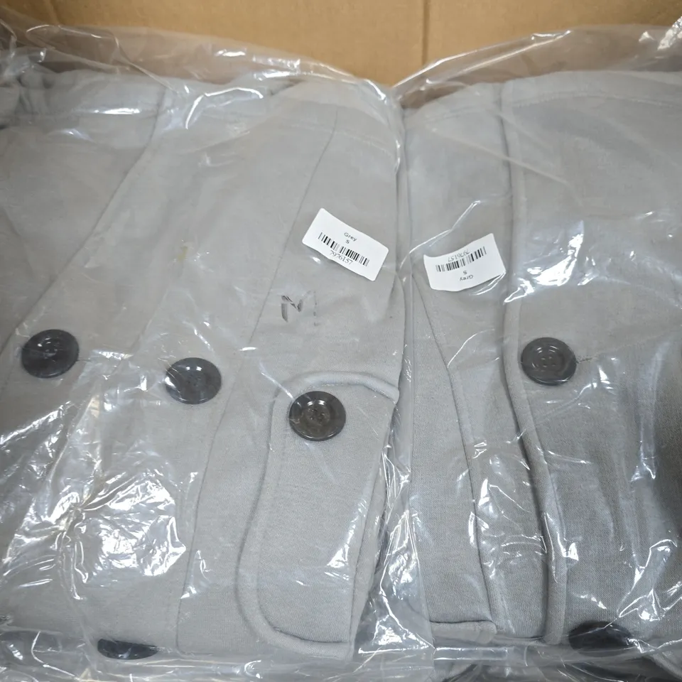 BOX OF APPROXIMATELY 20 ASSORTED UNBRANDED LARGE BUTTON GREY JACKETS - SIZE XL