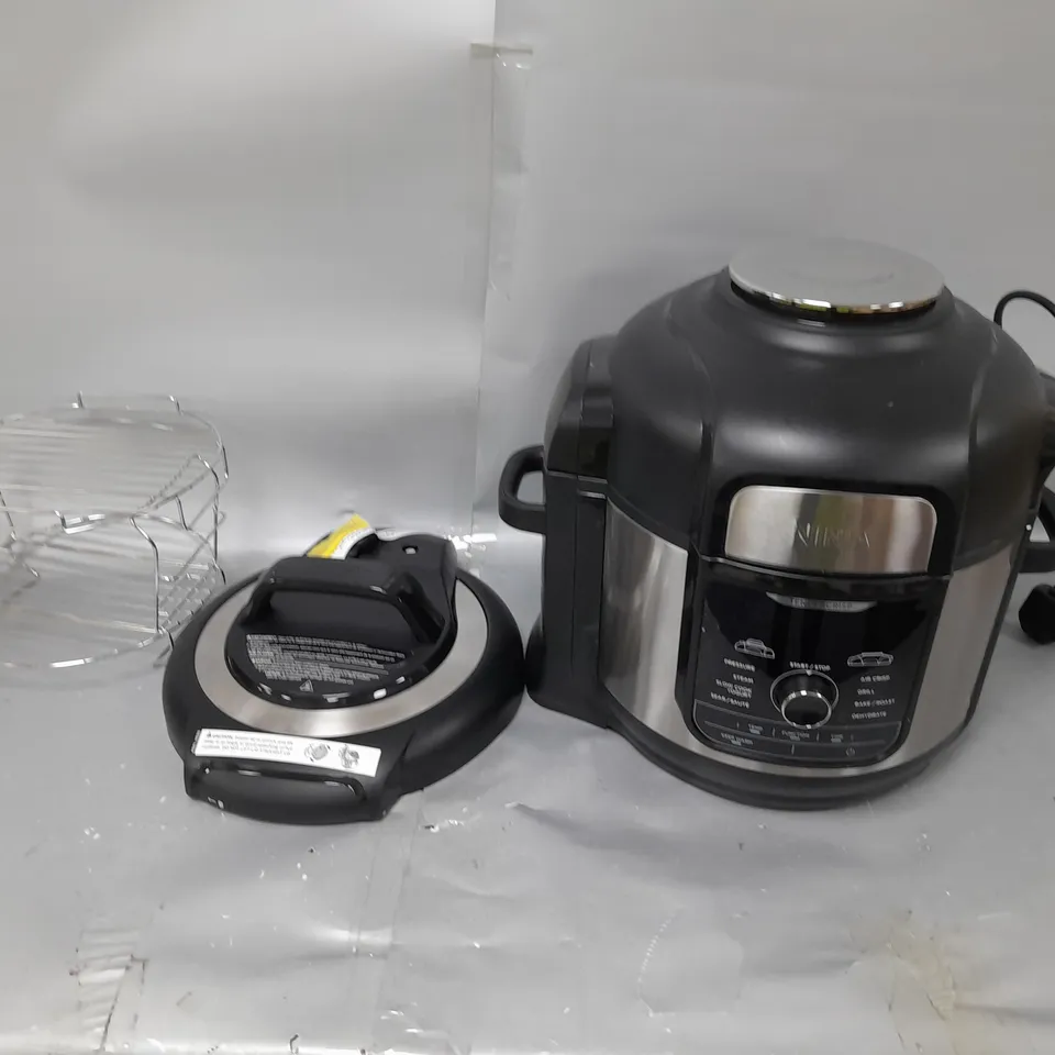 BOXED NINJA FOODI MAX MULTI-COOKER OP500UK