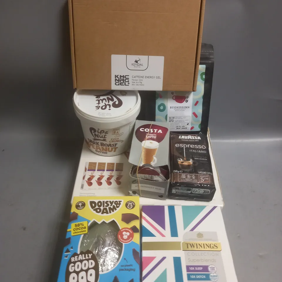 BOX OF APPROX 10 ASSORTED FOOD ITEMS TO INCLUDE - PIP&NUT PEANUT BUTTER - TWINNINGS TEA COLLECTION - VIVE SALOTED CARAMEL BARS ETC