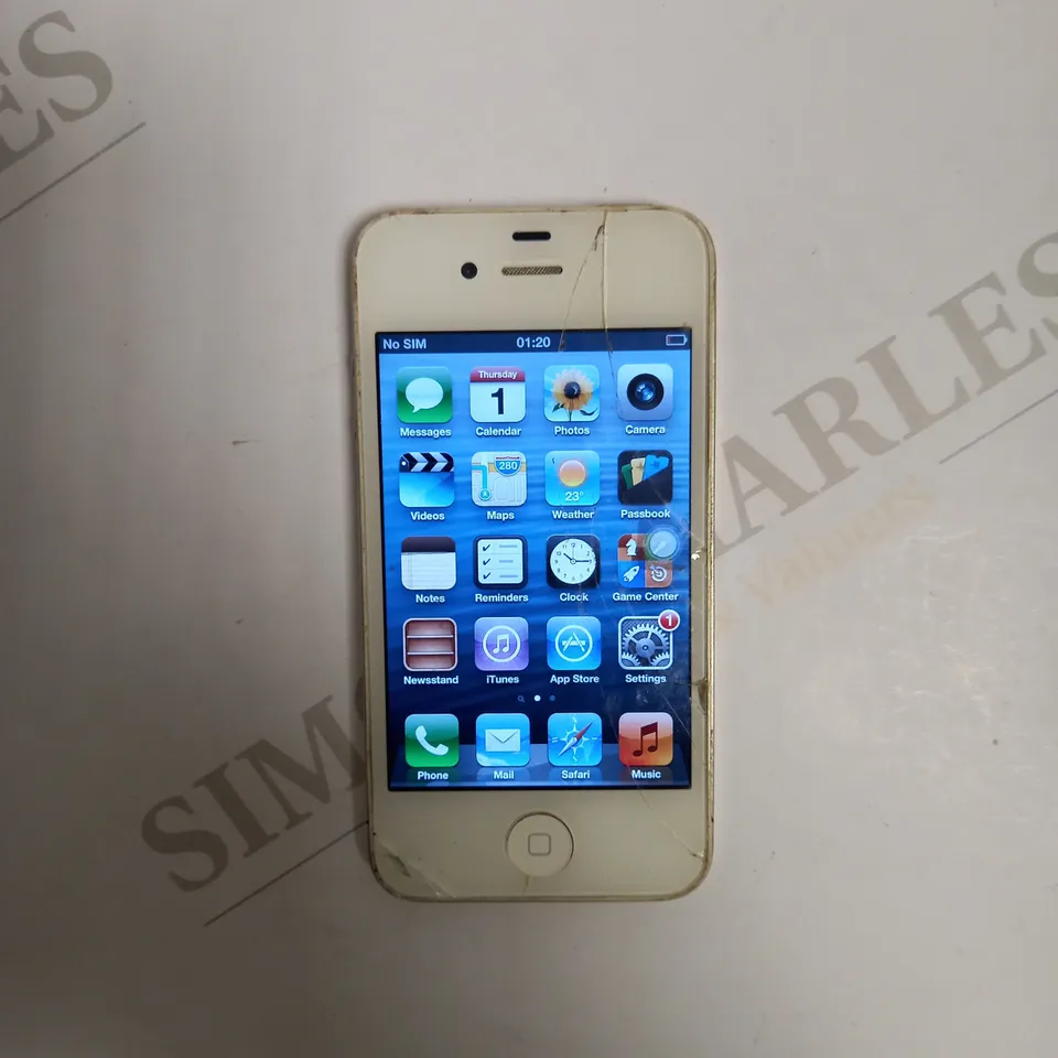 APPLE IPHONE 4 (A1332) SMARTPHONE 