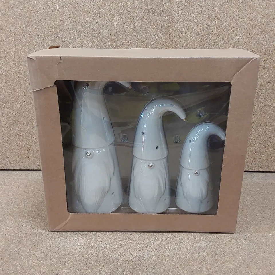 5 X BOXED SET OF 3 LIGHT UP CERAMIC GONKS 