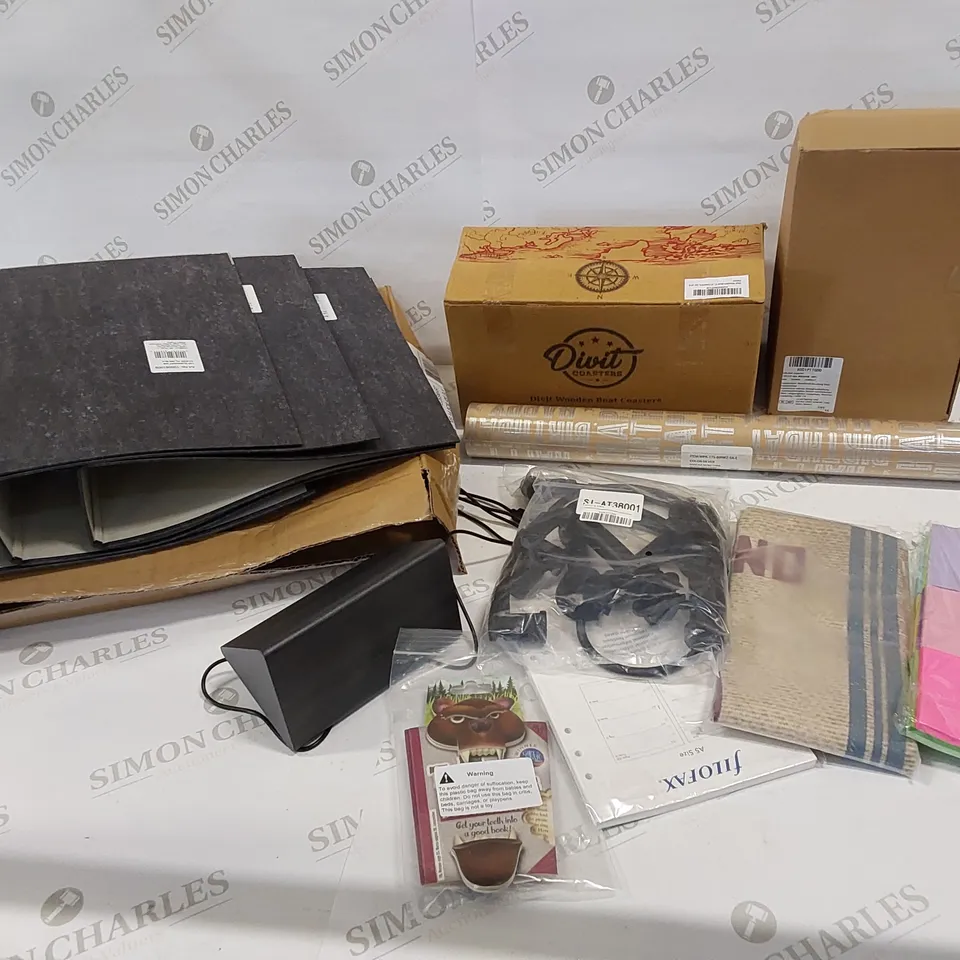 BOX OF 10 BRAND NEW ITEMS TO INCLUDE: SET OF THREE BINDERS, DIVIT WOODEN BOAT COASTERS, FILOFAZ DIARY