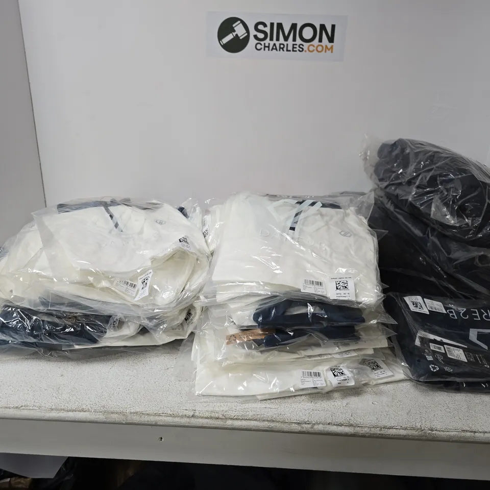 BOX OF APPROXIMATELY 48 ASSORTED BRAND NEW REGATTA CLOTHING ITEMS IN VARIOUS STYLES, COLOURS AND SIZES 