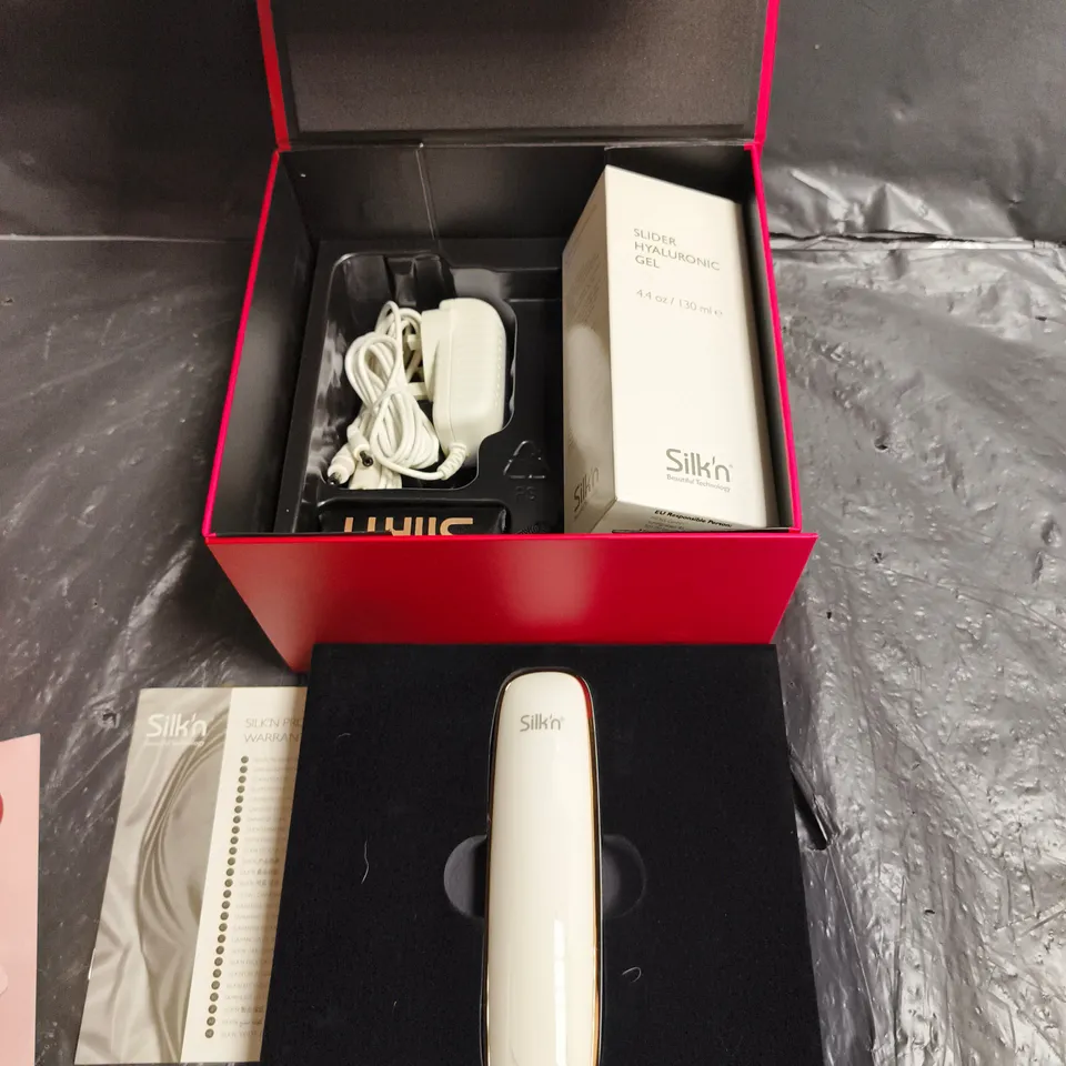 SILK'N FACETITE REVIVE CORDLESS WRINKLE REDUCTION & SKIN TIGHTENING DEVICE