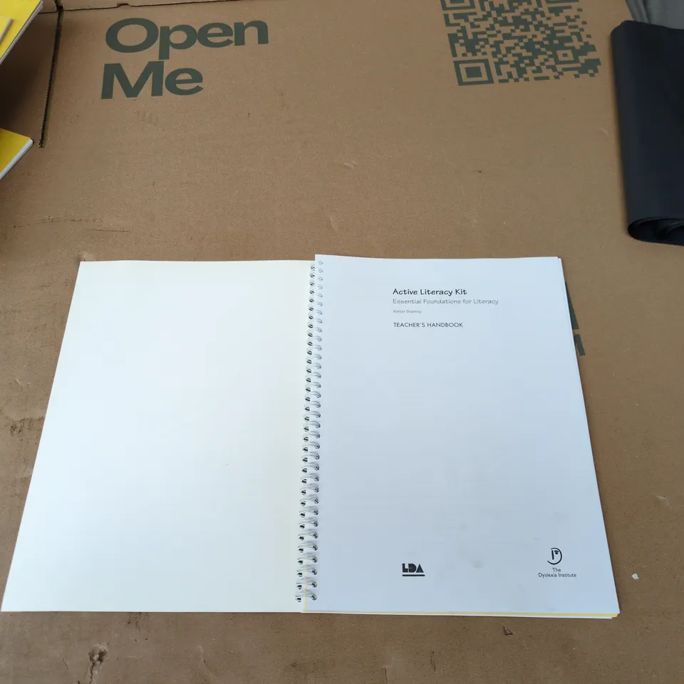 APPROXIMATELY 20 BRAND NEW ACTIVE LITERACY KIT (TEACHERS HANDBOOKS)