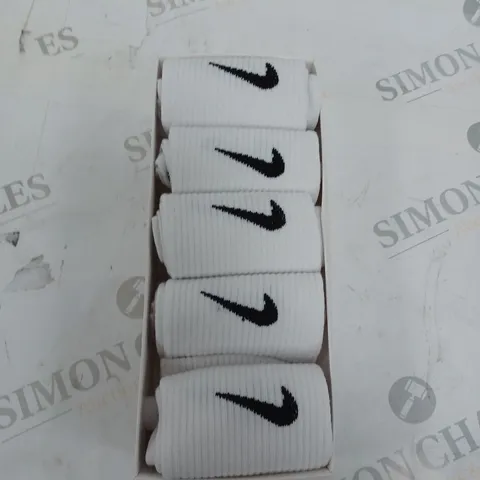 BOX OF 5 SETS OF WHITE NIKE SOCKS SIZE MEDIUM