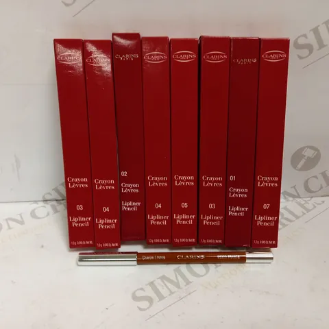 LOT OF 8 CLARINS LIP LINERS IN ASSORTED COLOURS